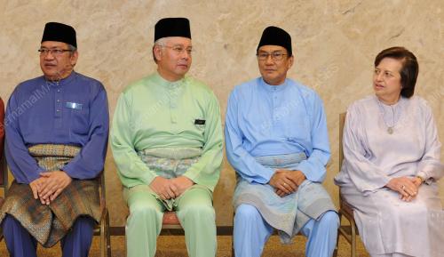 DATUK SERI NAJIB TUN RAZAK