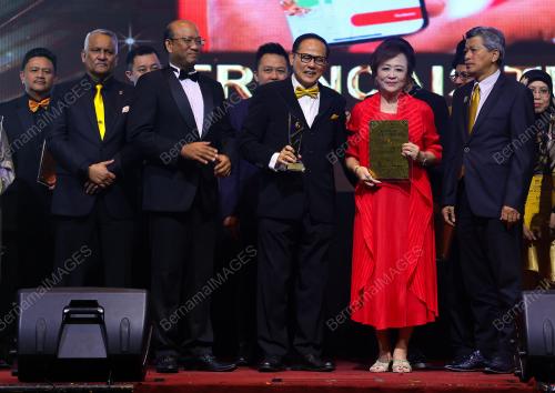 DATUK AZMAN MOHD YUSOF
