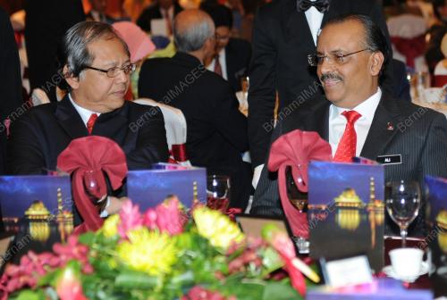 PTJ15_10122012_KHIDMAT