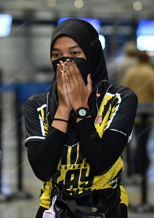 SITI NUR ALIA MANSOR
