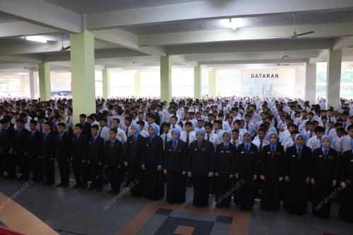 TINJAUAN HARI PERTAMA PERSEKOLAHAN 2026