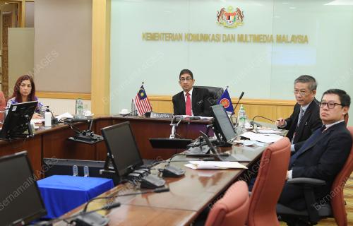 DATUK ZAHIDI ZAINUL ABIDIN