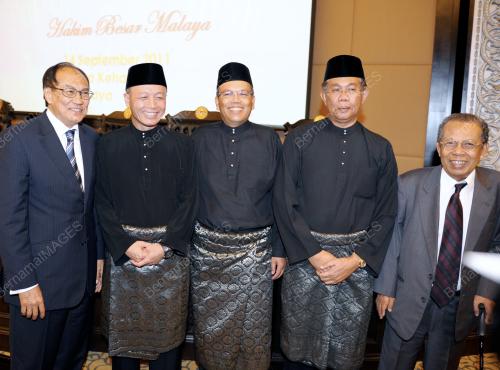 TAN SRI ARIFIN ZAKARIA