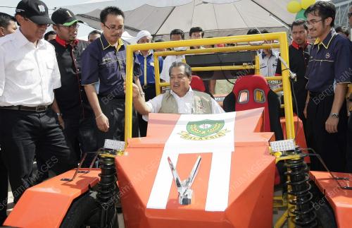 MUHYIDDIN YASSIN