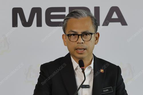 FAHMI FADZIL