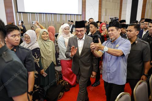 DATUK SERI ANWAR IBRAHIM