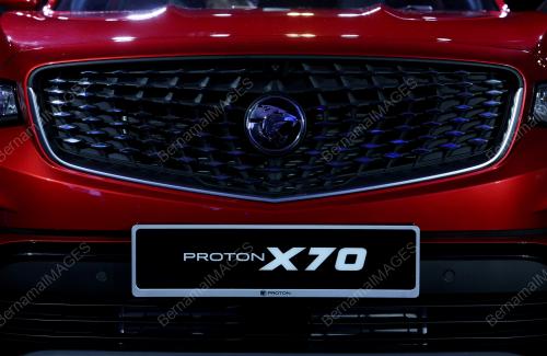 PROTON X70 2025