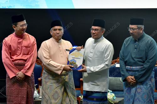 DATUK SERI ANWAR IBRAHIM