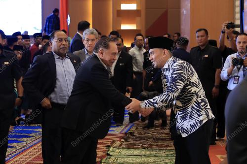 DATUK SERI ANWAR IBRAHIM