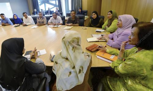 PTJ15_17092014_ROHANI_NOK