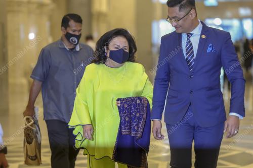 DATIN SERI ROSMAH MASNOR