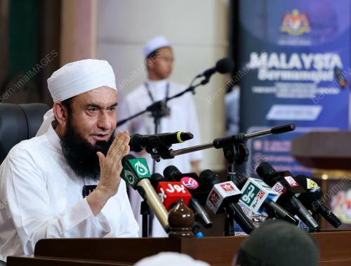 MAULANA TARIQ JAMIL