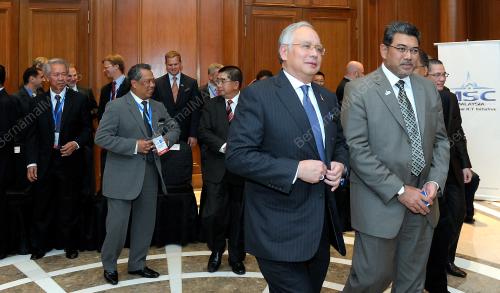 DATUK SERI NAJIB TUN RAZAK