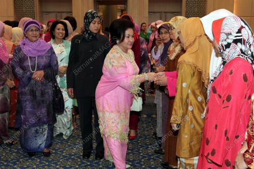 ROSMAH MANSUR