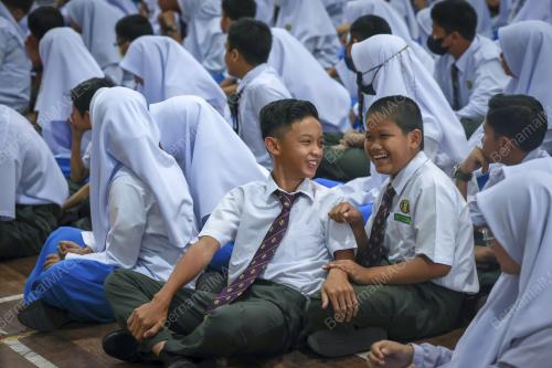 SESI PERSEKOLAHAN 2023