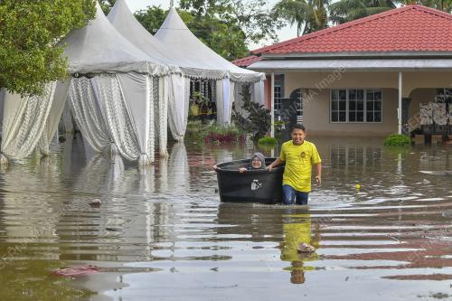 PELAMIN BANJIR