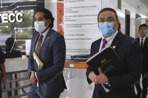 KHAIRY JAMALUDDIN