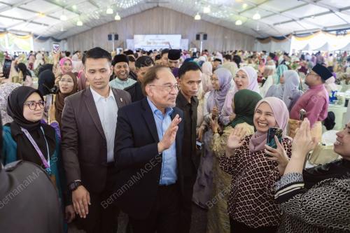 DATUK SERI ANWAR IBRAHIM