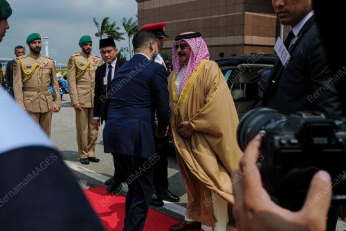 RAJA BAHRAIN SHEIKH HAMAD BIN ISA AL KHALIFA