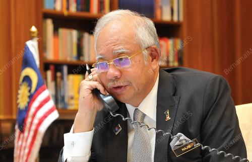 PTJ15_21102014_TELEFON