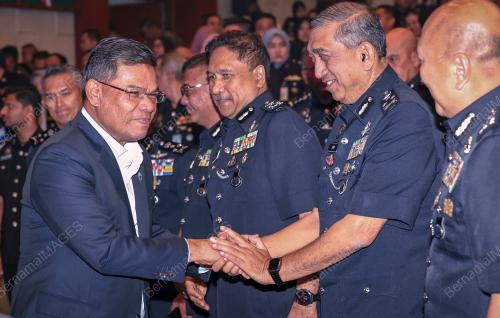 DATUK SERI SAIFUDDIN NASUTION ISMAIL
