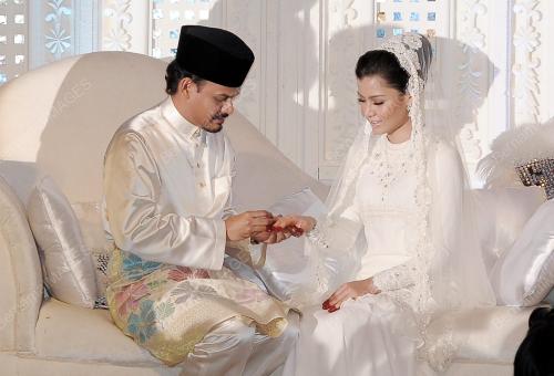 PTJ15_23022012_YUSRI_LISA
