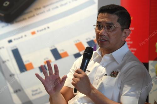 DATUK SERI MOHAMED AZMIN ALI