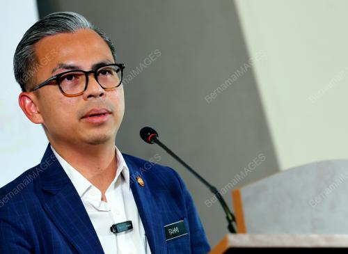 FAHMI FADZIL
