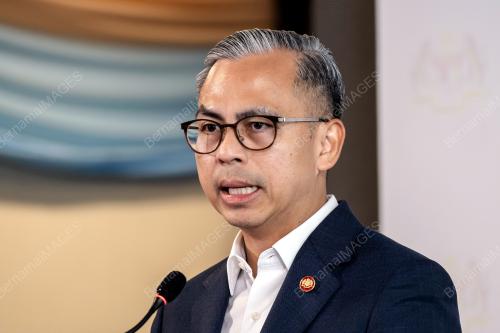 DATUK FAHMI FADZIL