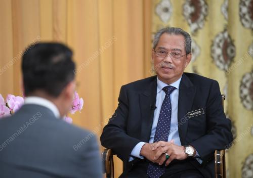 TAN SRI MUHYIDDIN YASSIN