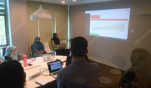 PTJ15_25092018_HACKATHON