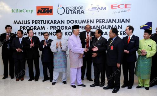 DATUK SERI NAJIB TUN RAZAK