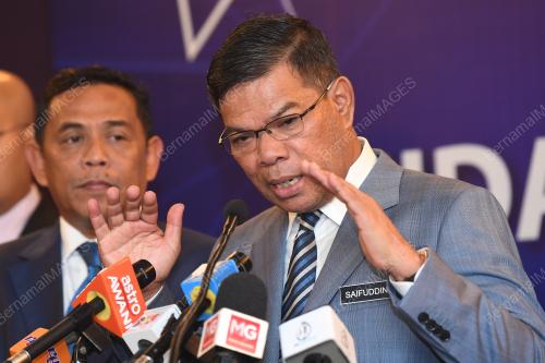 DATUK SERI SAIFUDDIN NASUTION