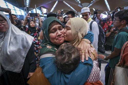 RAKYAT MALAYSIA TIBA DARI SUDAN