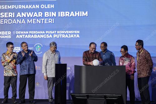 DATUK SERI ANWAR IBRAHIM