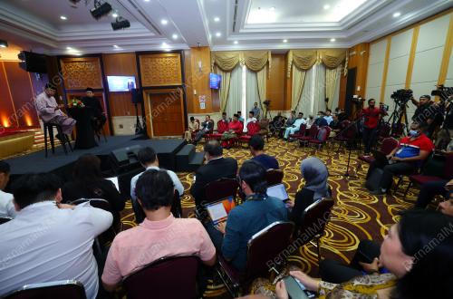 DATUK SERI SAIFUDDIN NASUTION ISMAIL