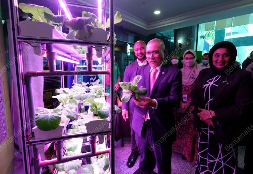DATUK SERI DR RONALD KIANDEE
