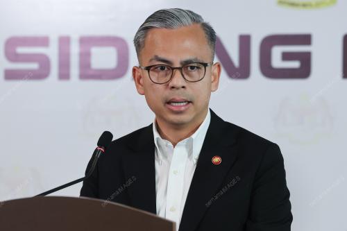 DATUK FAHMI FADZIL