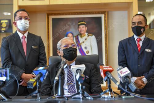 TAN SRI ANNUAR MUSA