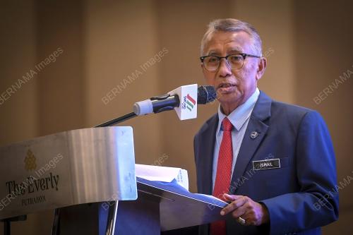DATUK SERI DR ISMAIL ABD MUTTALIB