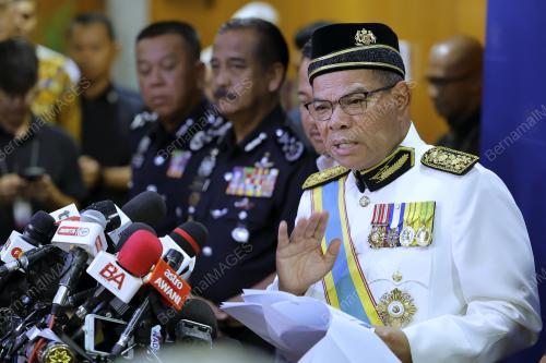 DATUK SERI SAIFUDDIN NASUTION ISMAIL