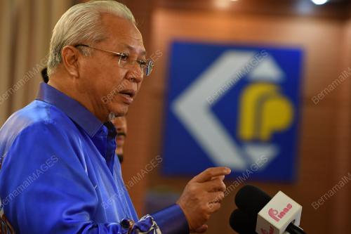 TAN SRI ANNUAR MUSA