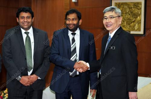 PTJ16_02092016_SRILANKA