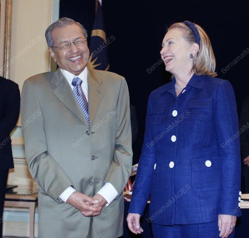 MUHYIDDIN YASSIN