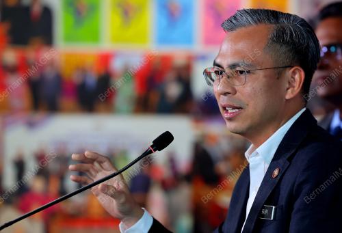 FAHMI FADZIL