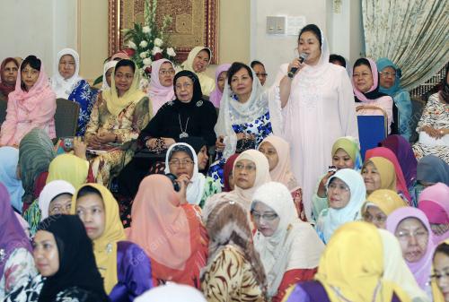 ROSMAH MANSOR
