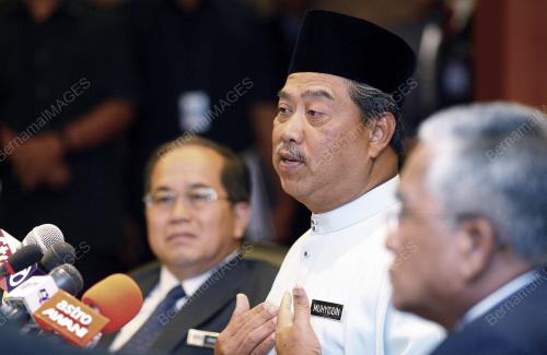 MUHYIDDIN YASSIN