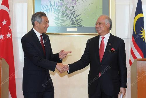 PTJ16_05012012_MAS_SPORE