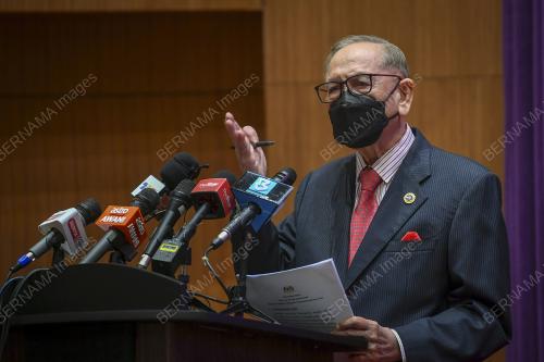 TAN SRI ABU ZAHAR UJANG
