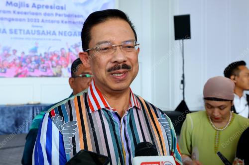 TAN SRI MOHD ZUKI ALI